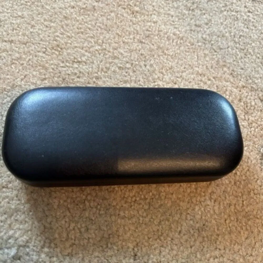 CoverGirl Black Purple Hard Eyeglass Case